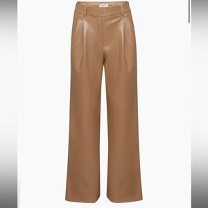 Aritzia Babaton Pleated Leather pants